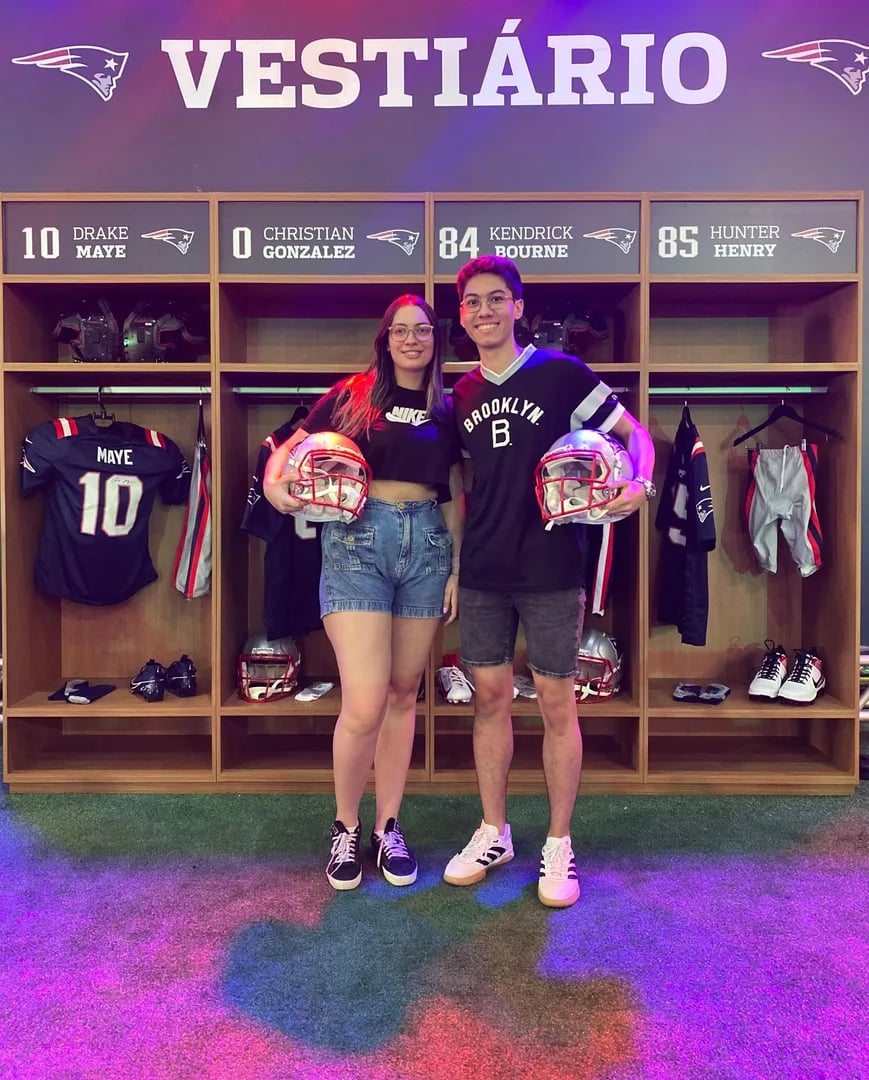 Mel & Rafael - Vestiário Patriots